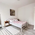 Main Square Appartement