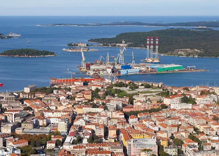 Lejlighed Main Square *